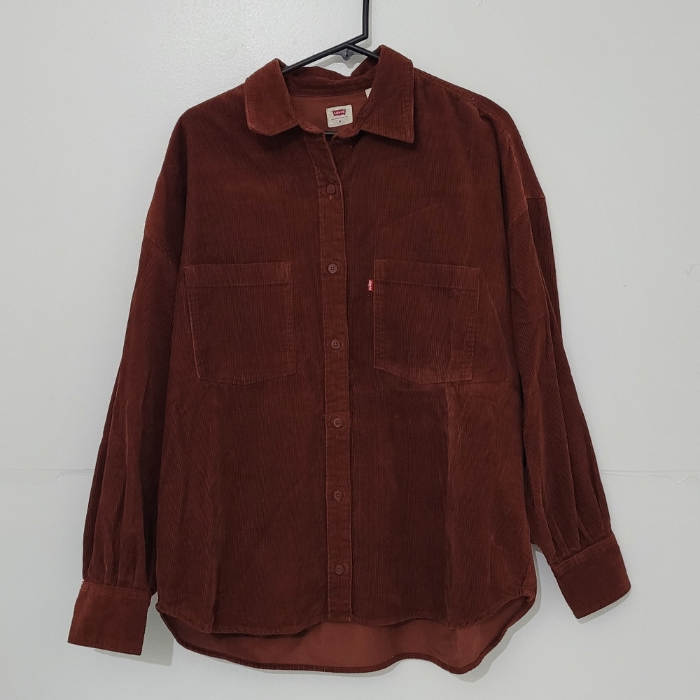 Levi's Women's Size Medium Burgundy Oversized Corduroh Button Shirt Jacket!